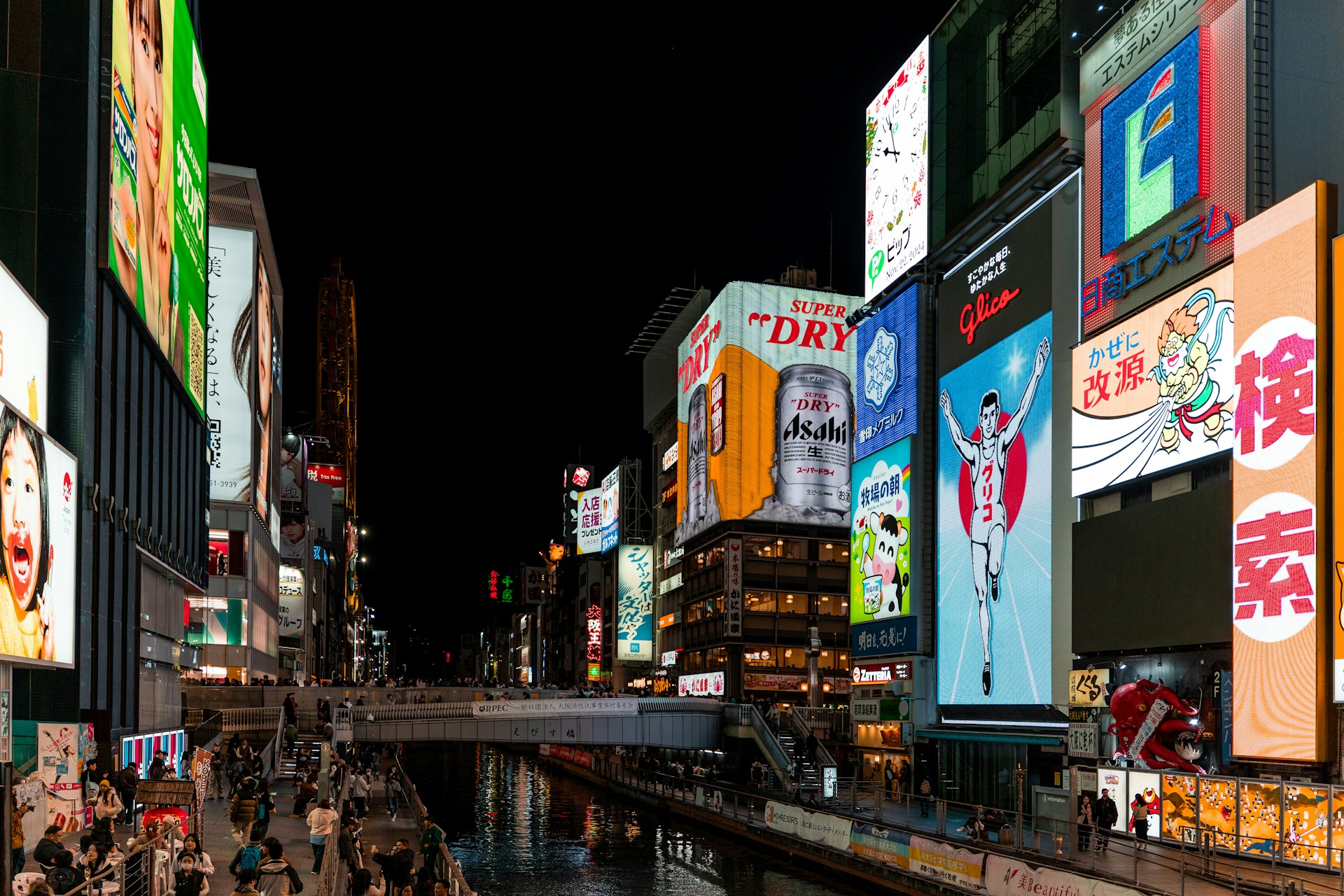 大阪・難波でおすすめのハプニングバー6選｜初心者向けに徹底比較【2026年最新】
